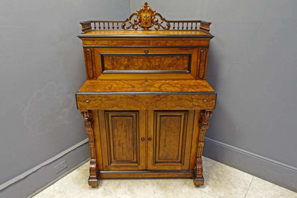 Victorian Walnut Desk with Secret Drawer